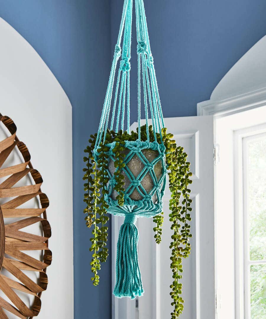 Floral Decor | Joe Browns Marvellous Macrame Hanging Planter